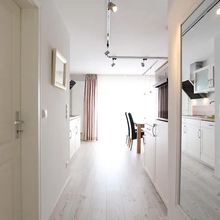 Haus Heckenrose Whg 1 Og *